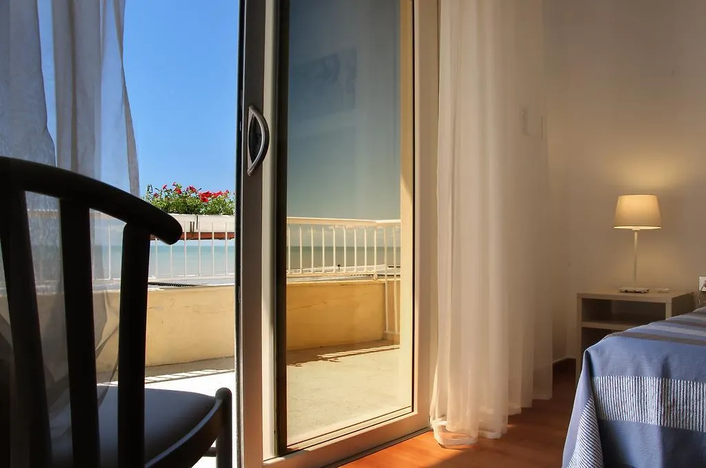 ***  Hotel Telenia Lido di Jesolo Italia